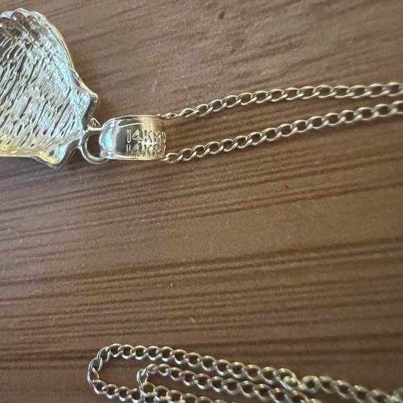 14kt gold chain, I accept offers, I have a lot of jewelr - Picture 3 of 8